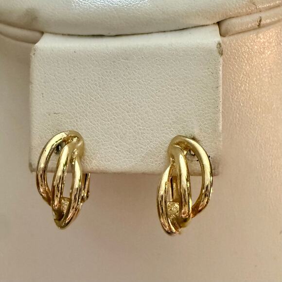 Napier Jewelry - Vintage 1980s Napier Gold Plated Clip On Screw Back Earrings